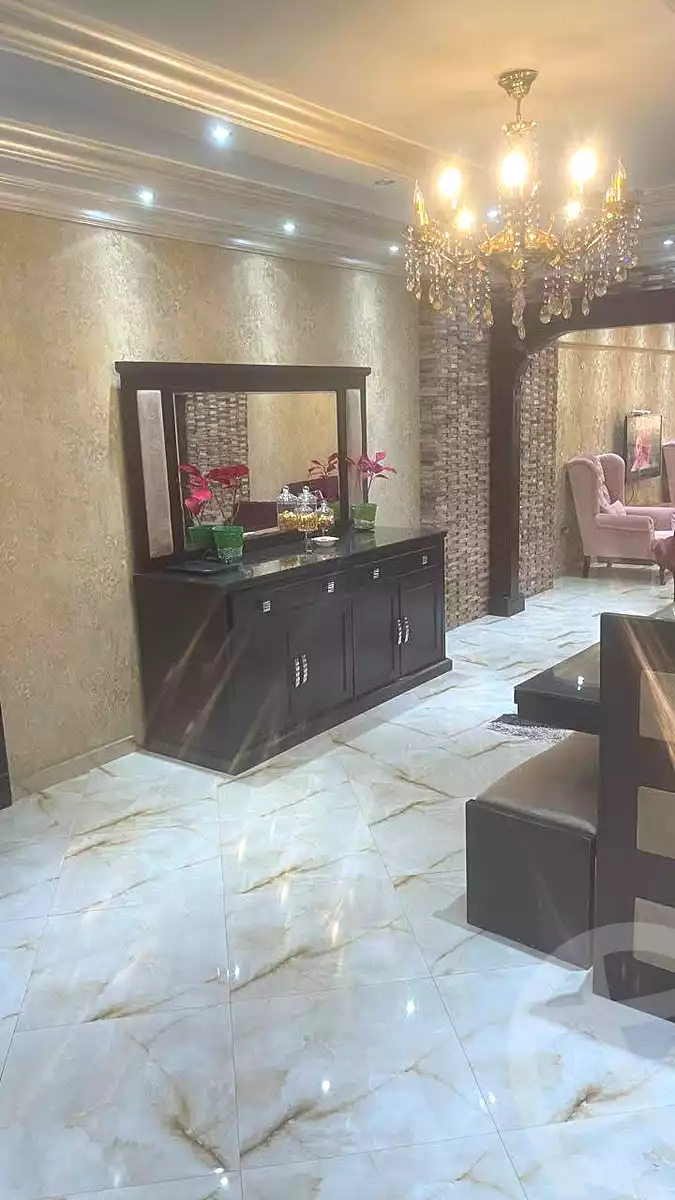https://aqarmap.com.eg/en/listing/7091361-for-sale-cairo-helwan-mohamed-sayed-ahmed-st
