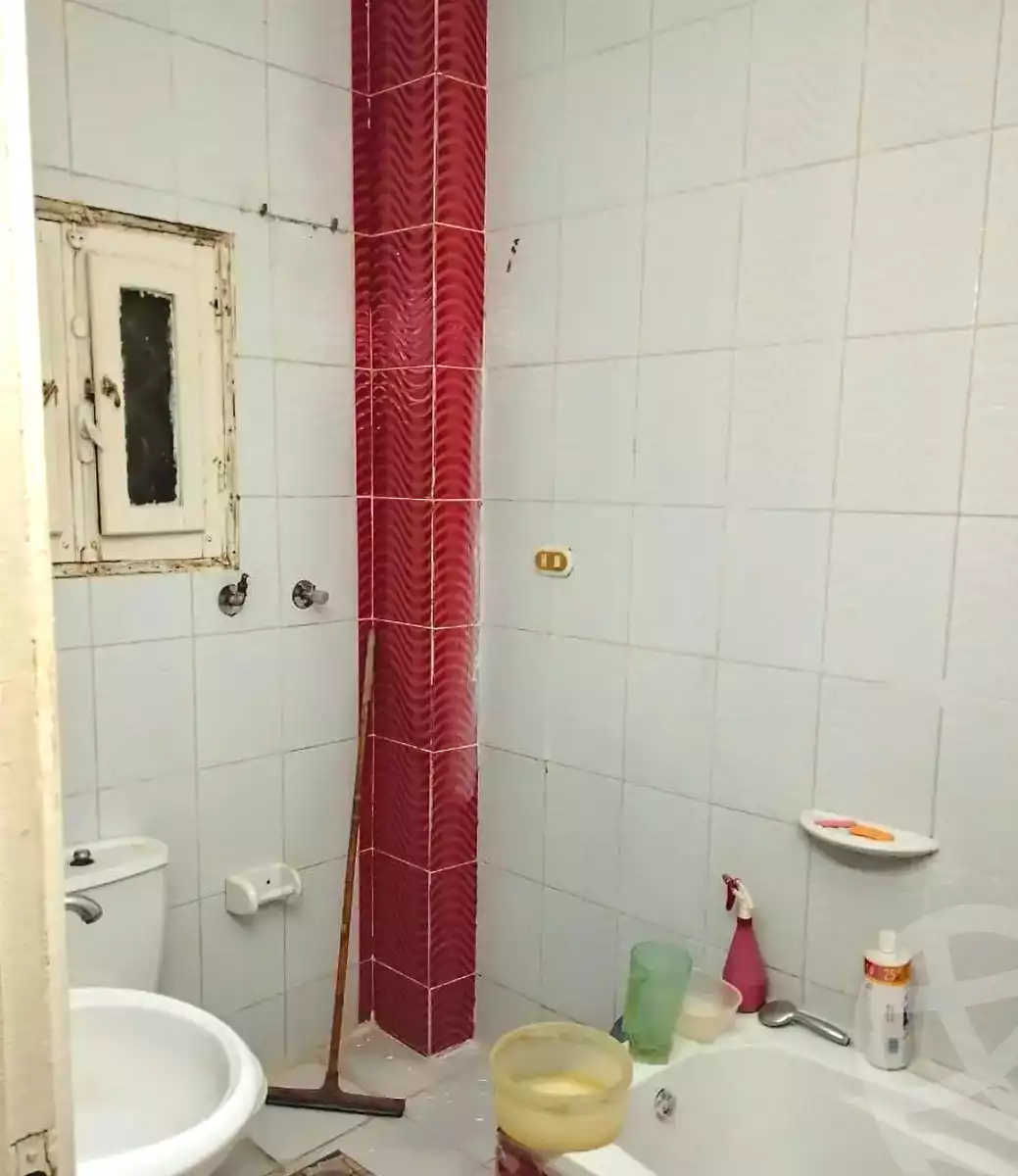 https://aqarmap.com.eg/ar/listing/7091366-for-sale-alexandria-al-agamy-el-hanouvel