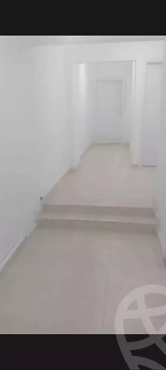 https://aqarmap.com.eg/ar/listing/7091387-for-sale-cairo-ain-shams-ain-shams-el-sharkia-mostafa-hafez-st