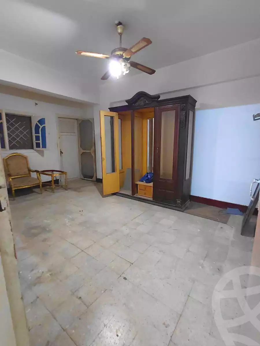 https://aqarmap.com.eg/ar/listing/7091424-for-sale-cairo-helwan-tqsym-lnsr