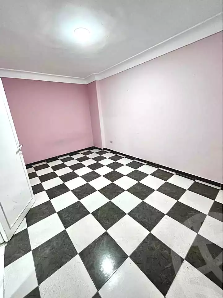 https://aqarmap.com.eg/en/listing/7091499-for-sale-alexandria-el-asafra-l-sfr-bhry