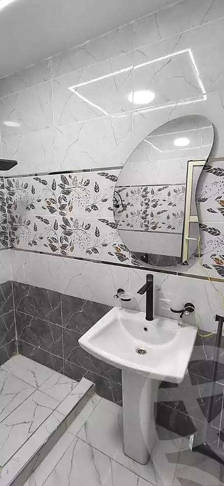 https://aqarmap.com.eg/en/listing/7091506-for-sale-alexandria-al-agamy-lbytsh-shahr-al-assal-st