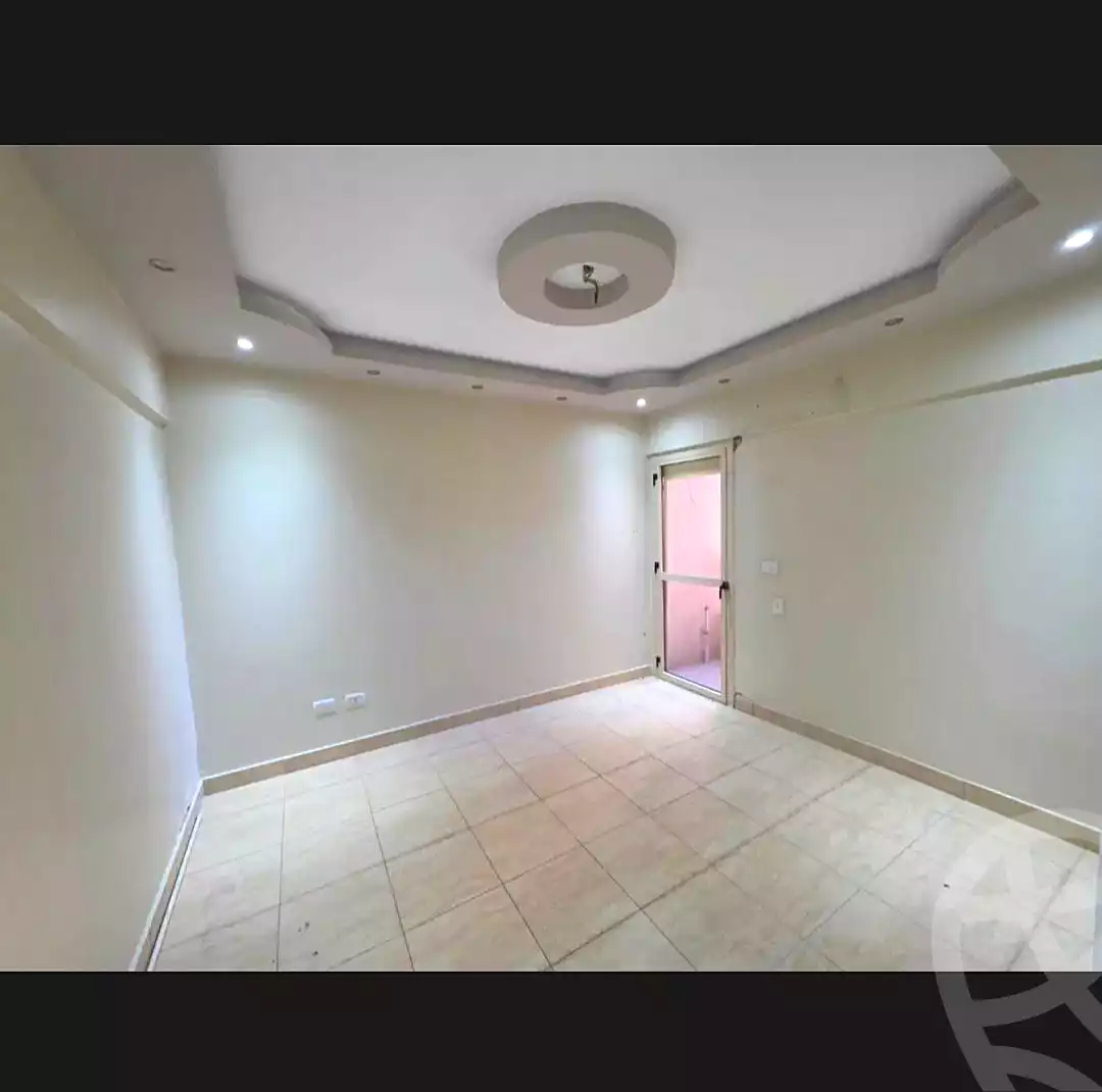 https://aqarmap.com.eg/ar/listing/7091516-for-sale-alexandria-moharram-bey