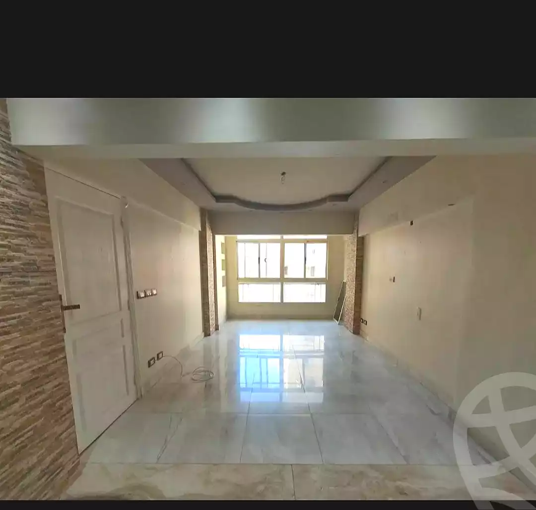 https://aqarmap.com.eg/ar/listing/7091516-for-sale-alexandria-moharram-bey