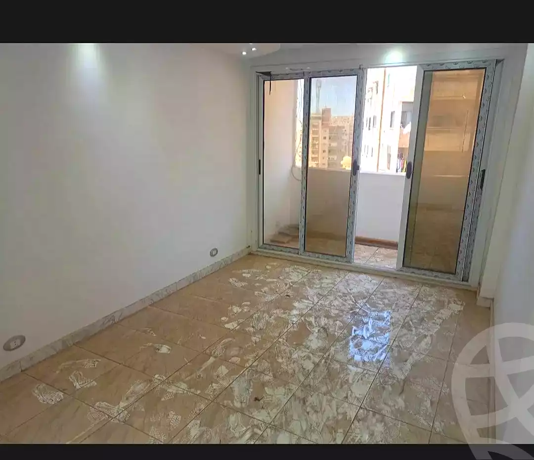 https://aqarmap.com.eg/ar/listing/7091582-for-sale-alexandria-lsywf-gamila-abu-herid-st