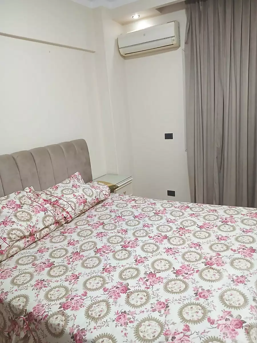 https://aqarmap.com.eg/ar/listing/7091731-for-sale-cairo-new-cairo-el-narges-el-narges-omarat-street-79