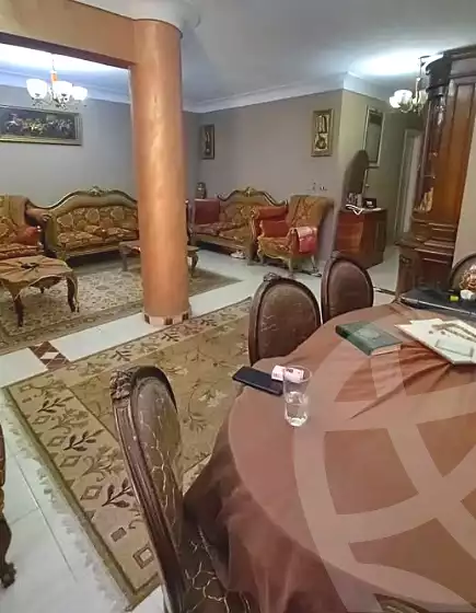 https://aqarmap.com.eg/ar/listing/7075631-for-sale-alexandria-al-agamy-lbytsh-belia-st