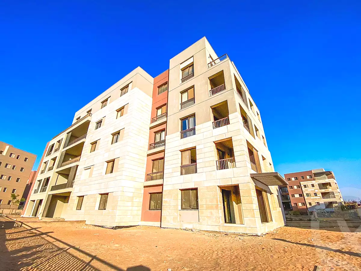 https://aqarmap.com.eg/ar/listing/7091933-for-sale-cairo-new-cairo-compounds-district-5-d-park-district-5-compound-marakez