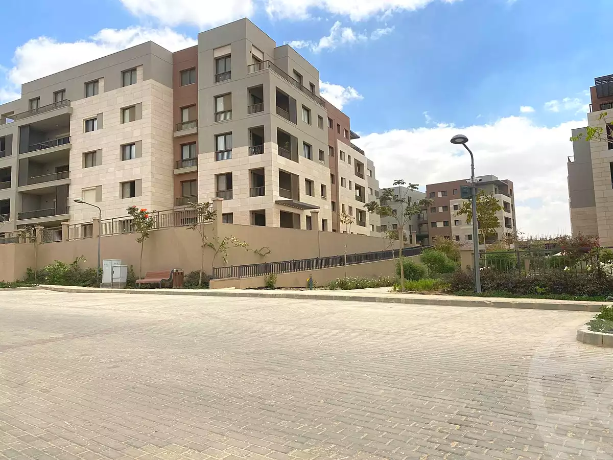 https://aqarmap.com.eg/ar/listing/7091933-for-sale-cairo-new-cairo-compounds-district-5-d-park-district-5-compound-marakez
