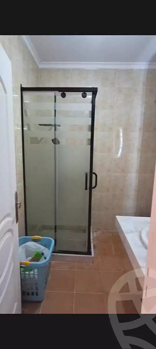 https://aqarmap.com.eg/ar/listing/7091877-for-rent-cairo-new-cairo-compounds-fyfth-skwyr-mwl-lmrsm-llttwyr