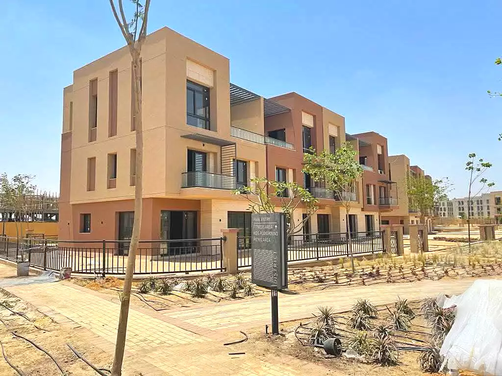 https://aqarmap.com.eg/ar/listing/7091965-for-sale-cairo-new-cairo-compounds-district-5