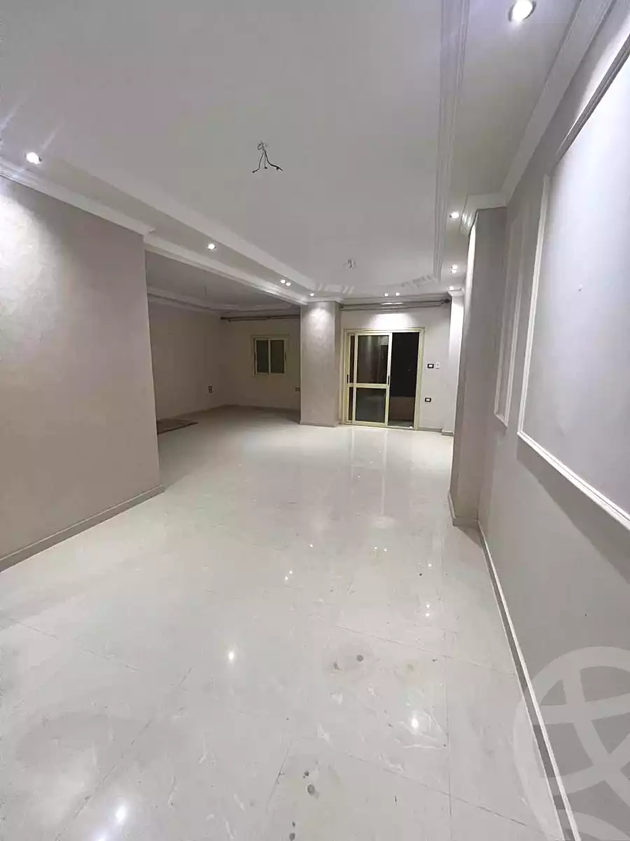 https://aqarmap.com.eg/ar/listing/7092004-for-sale-sharqia-zagazig-zagazig-city-el-zohour-st