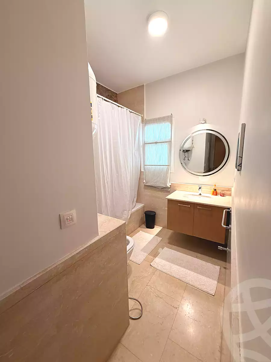 https://aqarmap.com.eg/ar/listing/7092027-for-rent-cairo-new-cairo-compounds-mivida-mivida-business-park-emaar