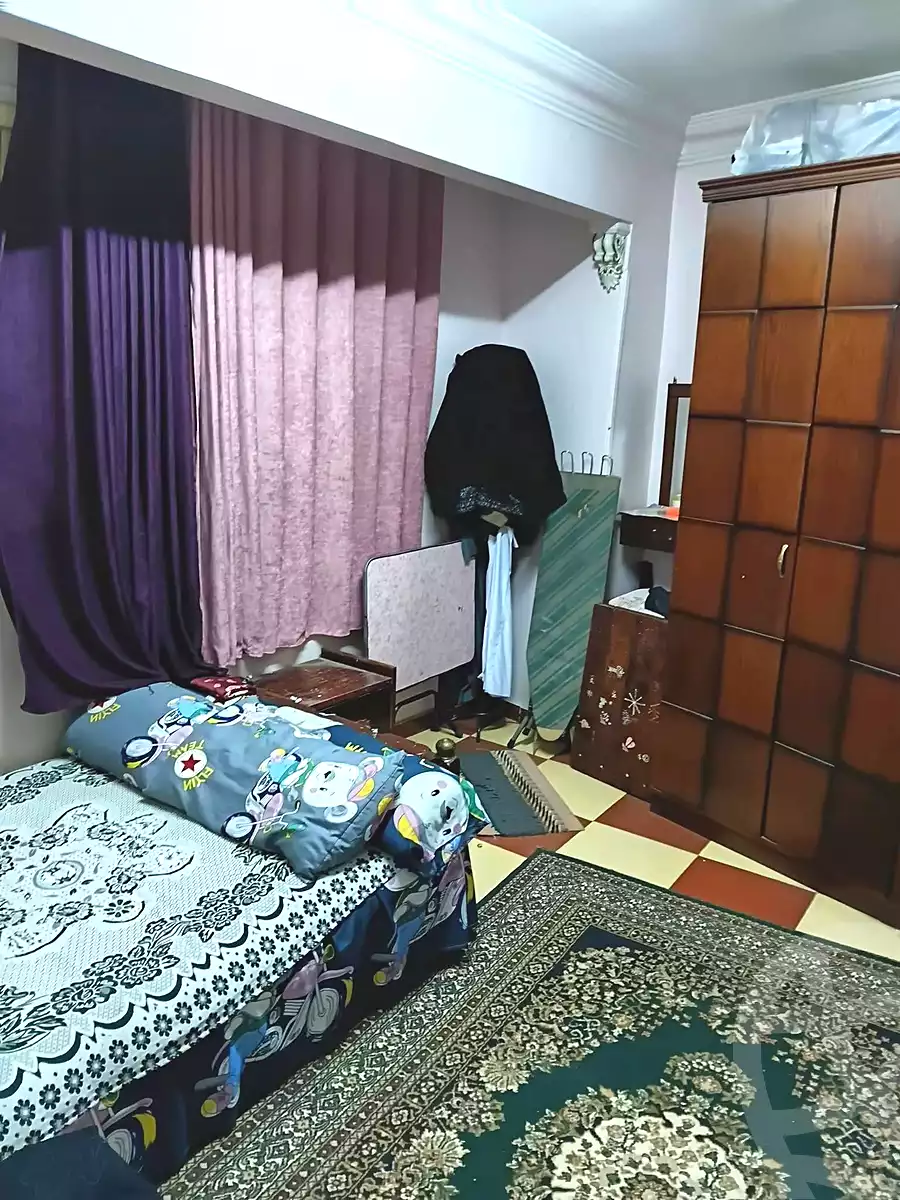 https://aqarmap.com.eg/en/listing/7092155-for-sale-cairo-helwan-helwan-el-sharkeya-zaki-hawas-st