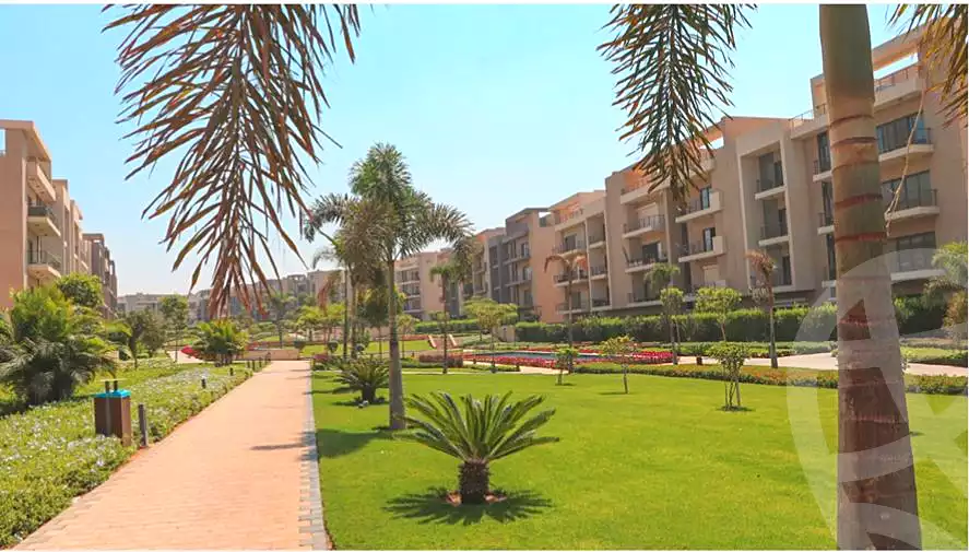 https://aqarmap.com.eg/ar/listing/7092171-for-sale-cairo-new-cairo-compounds-fifth-square
