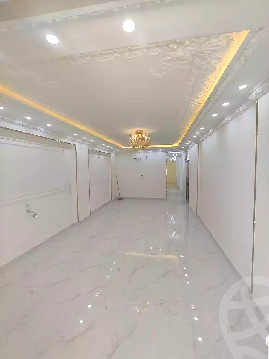 https://aqarmap.com.eg/ar/listing/7092441-for-sale-alexandria-sydy-bshr-sydy-bshr-bhry-khalil-hamada-st