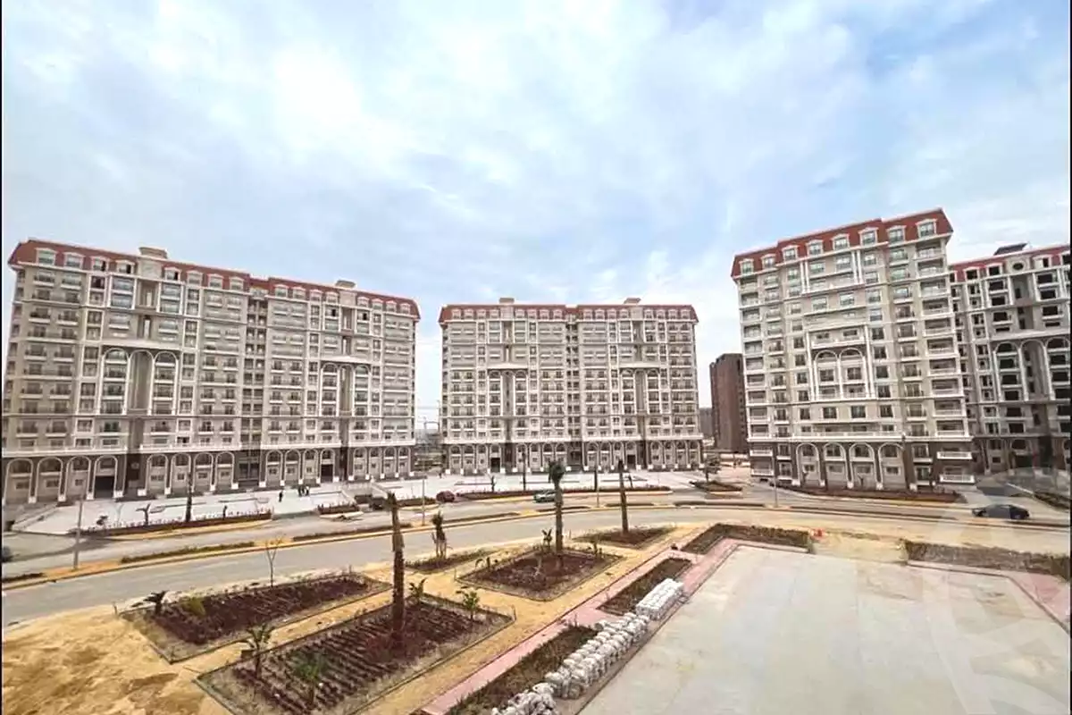 https://aqarmap.com.eg/en/listing/7092529-for-sale-alexandria-sawary-compounds-panorama-mall-secon