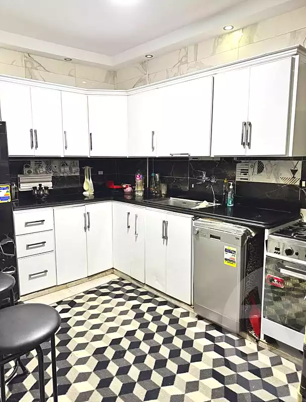 https://aqarmap.com.eg/ar/listing/7092536-for-sale-alexandria-al-agamy-lbytsh-bianchiii