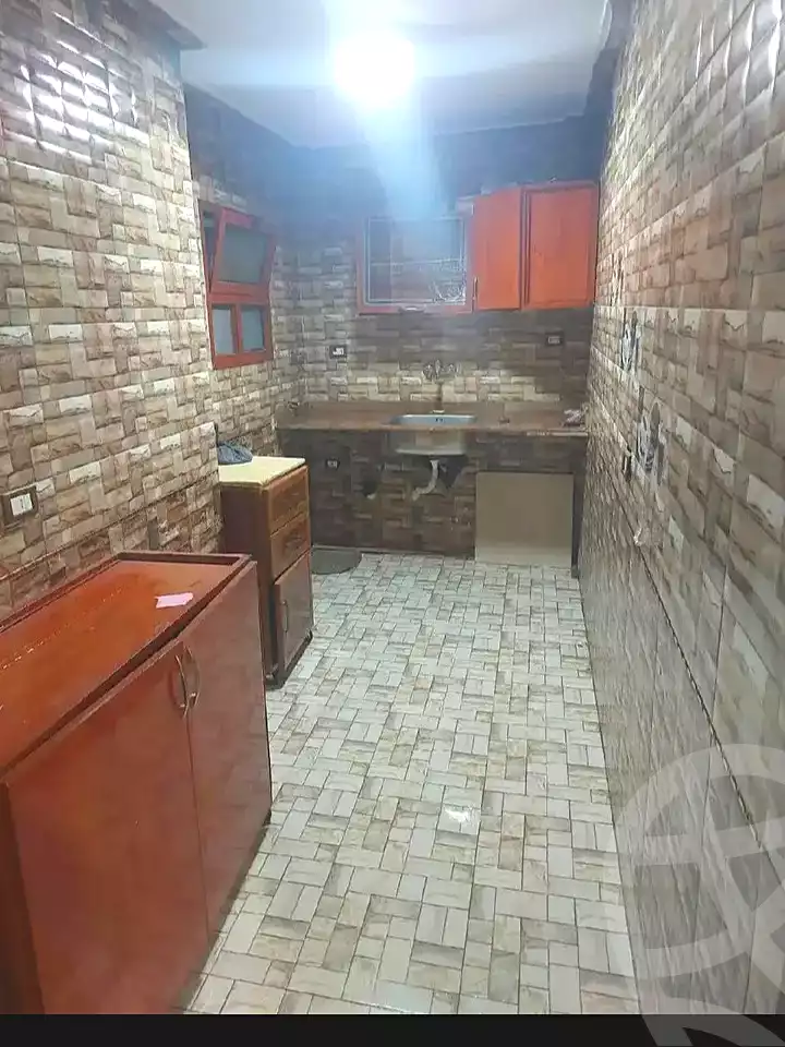 https://aqarmap.com.eg/ar/listing/7092602-for-rent-alexandria-lsywf-amin-hassouna-st