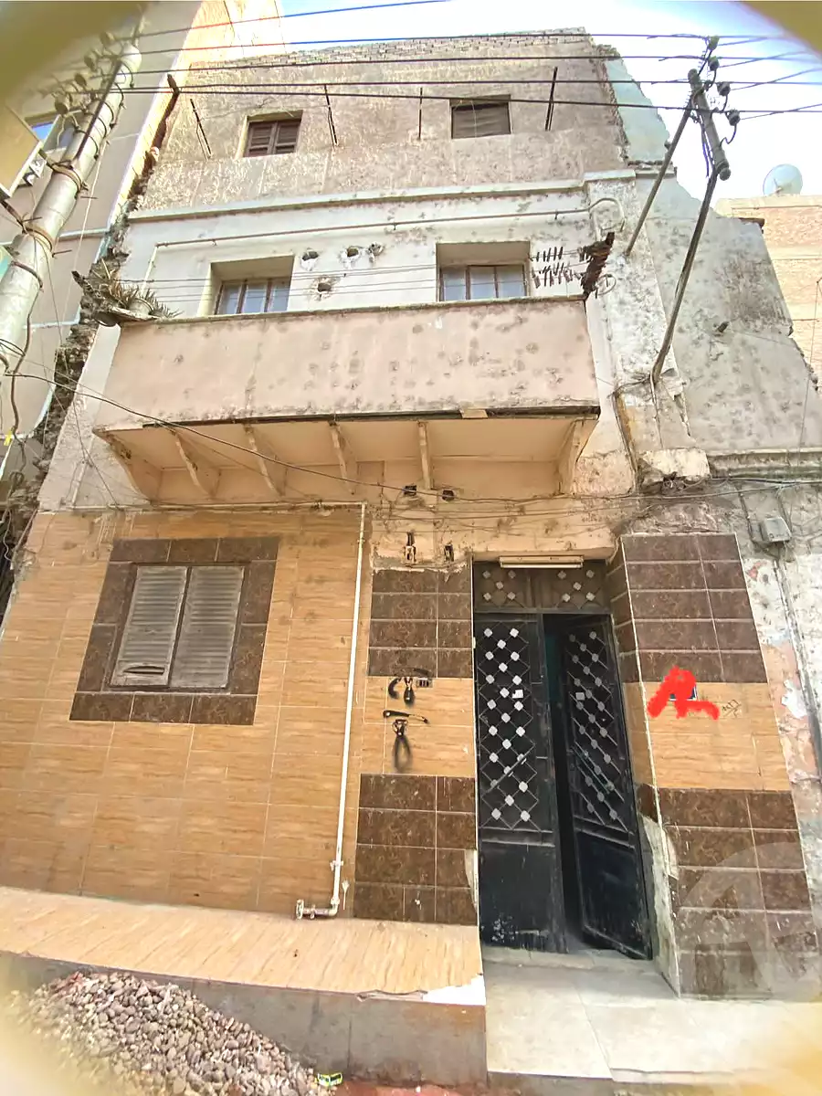https://aqarmap.com.eg/en/listing/7092912-for-sale-el-minia-mdyn-lmny-taha-hussein-st