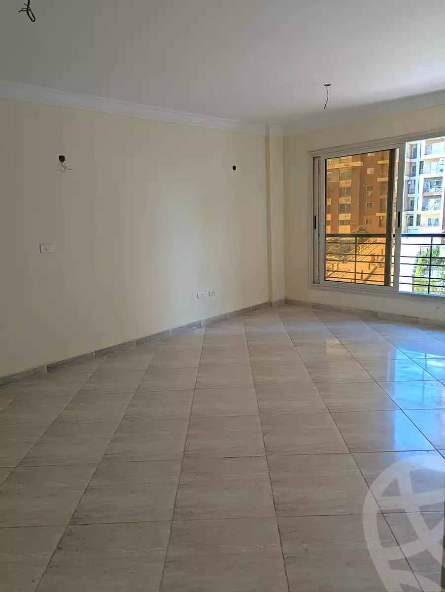 https://aqarmap.com.eg/en/listing/7092968-for-sale-cairo-new-cairo-compounds-dar-misr-el-koronfel