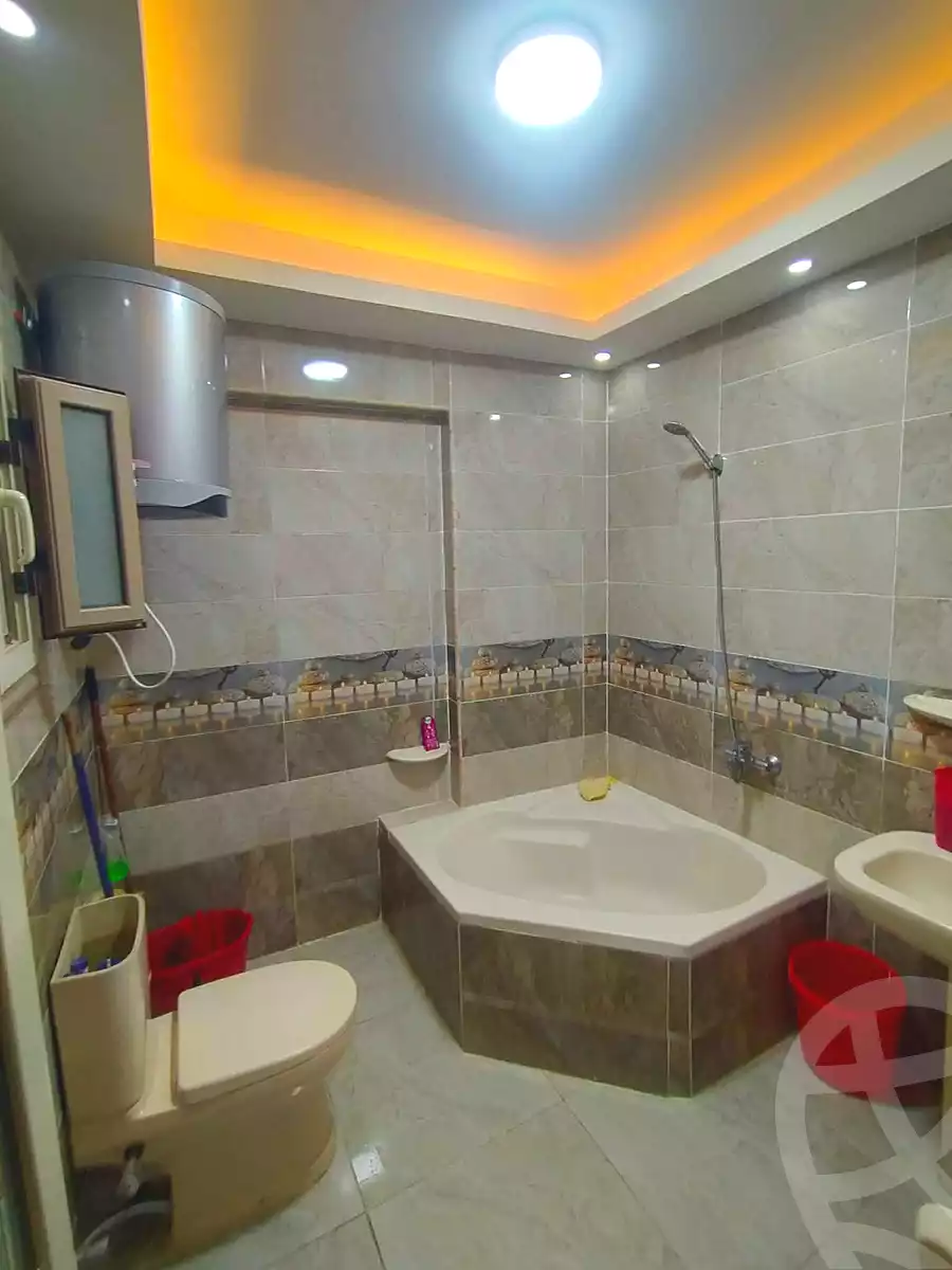 https://aqarmap.com.eg/ar/listing/7075601-for-sale-alexandria-al-agamy-lbytsh-mohamed-el-fardi-st