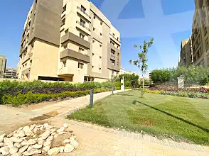 https://aqarmap.com.eg/en/listing/7093099-for-sale-cairo-new-cairo-compounds-district-5-the-plateau-district-5