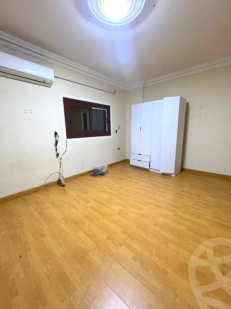 https://aqarmap.com.eg/en/listing/7093195-for-sale-cairo-new-cairo-el-ahyaa-fifth-neighborhood-street-28