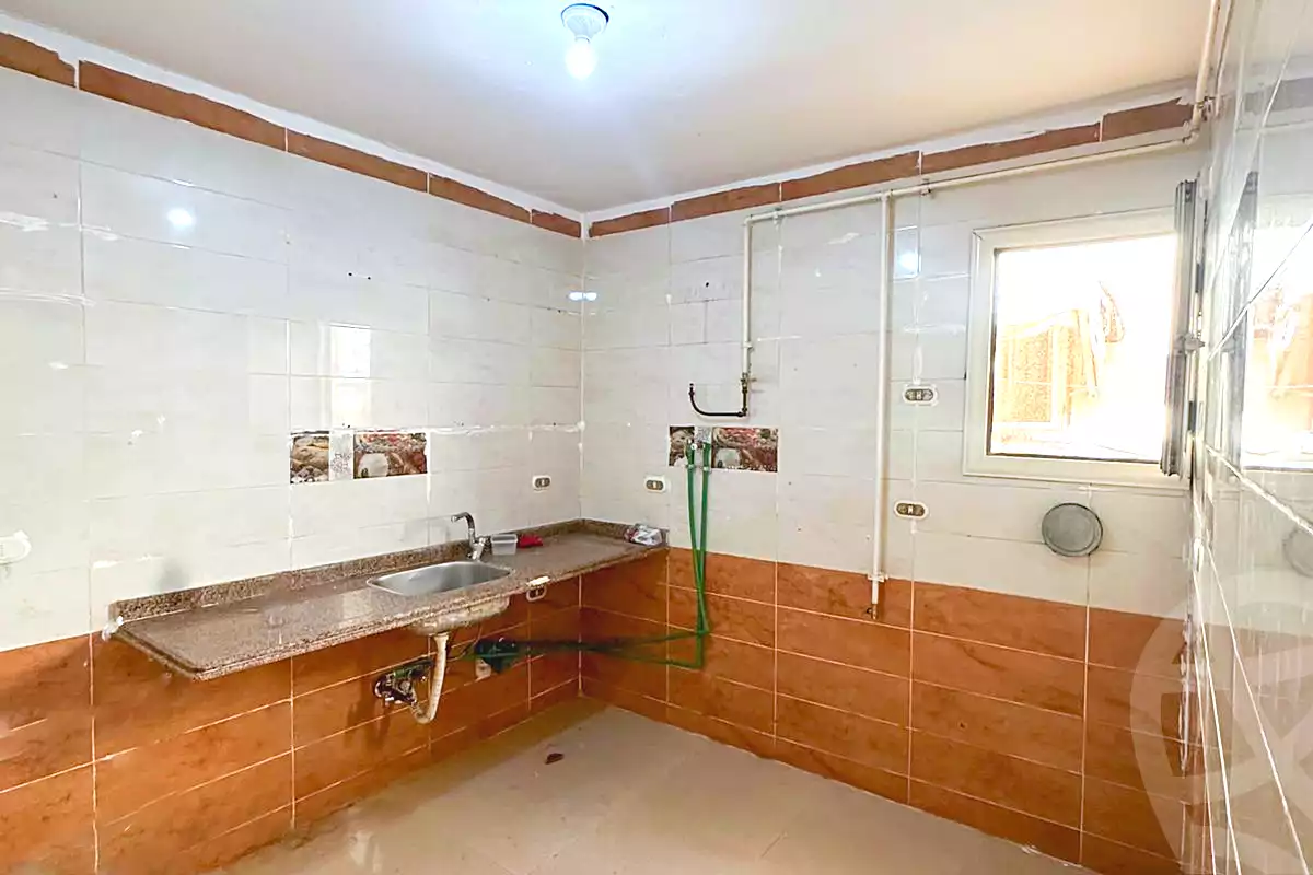 https://aqarmap.com.eg/en/listing/7093185-for-sale-alexandria-sporting-el-geish-road