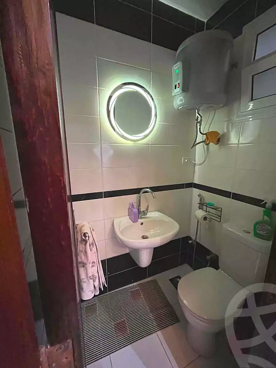 https://aqarmap.com.eg/ar/listing/7075596-for-sale-alexandria-al-agamy-lbytsh-bianchiii