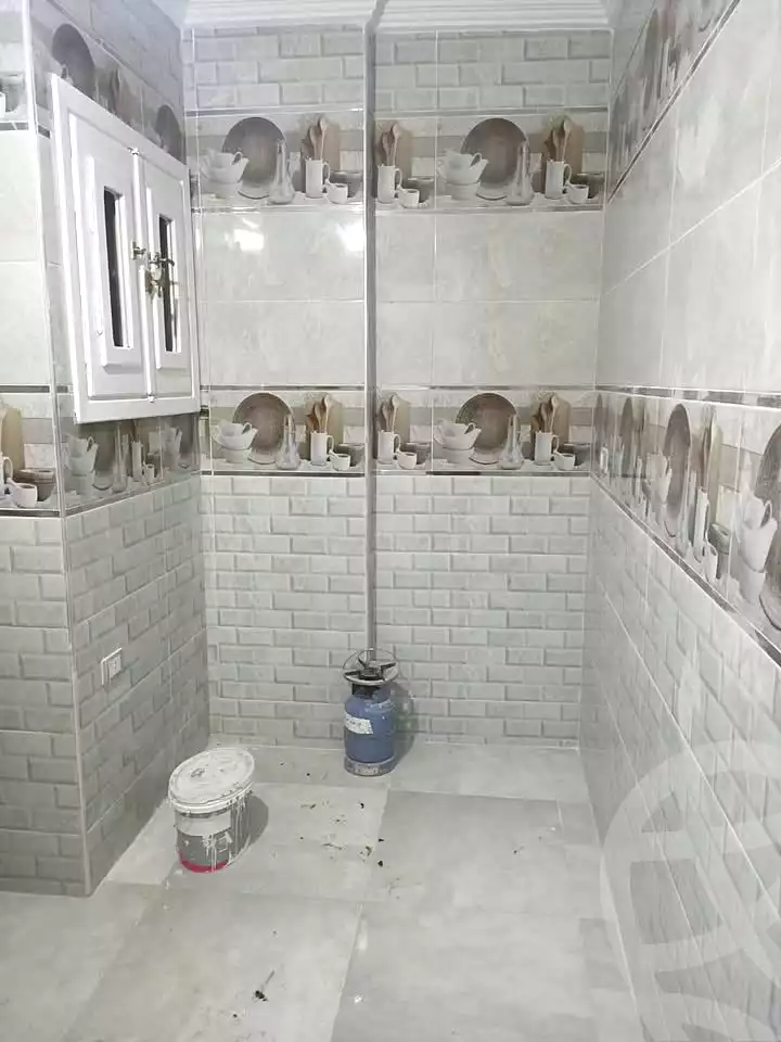 https://aqarmap.com.eg/en/listing/7075617-for-sale-alexandria-al-agamy-bw-ywsf-hosni-mubarak-st