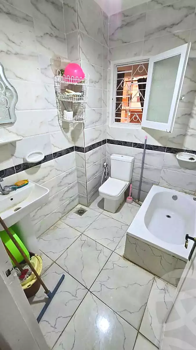 https://aqarmap.com.eg/en/listing/7093306-for-sale-alexandria-el-mandara-alex-el-mandara-bahri