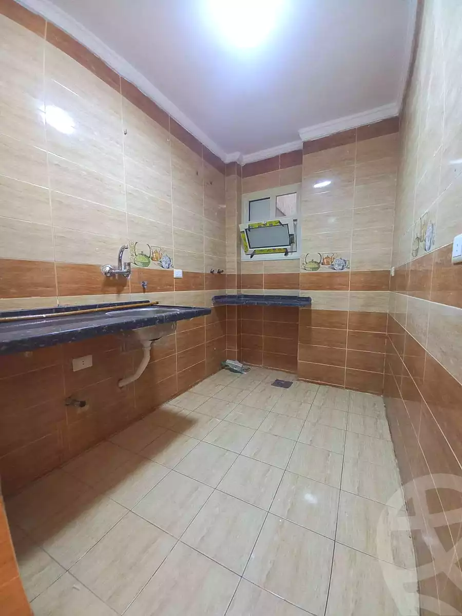 https://aqarmap.com.eg/ar/listing/7093366-for-sale-alexandria-el-asafra-shr-45
