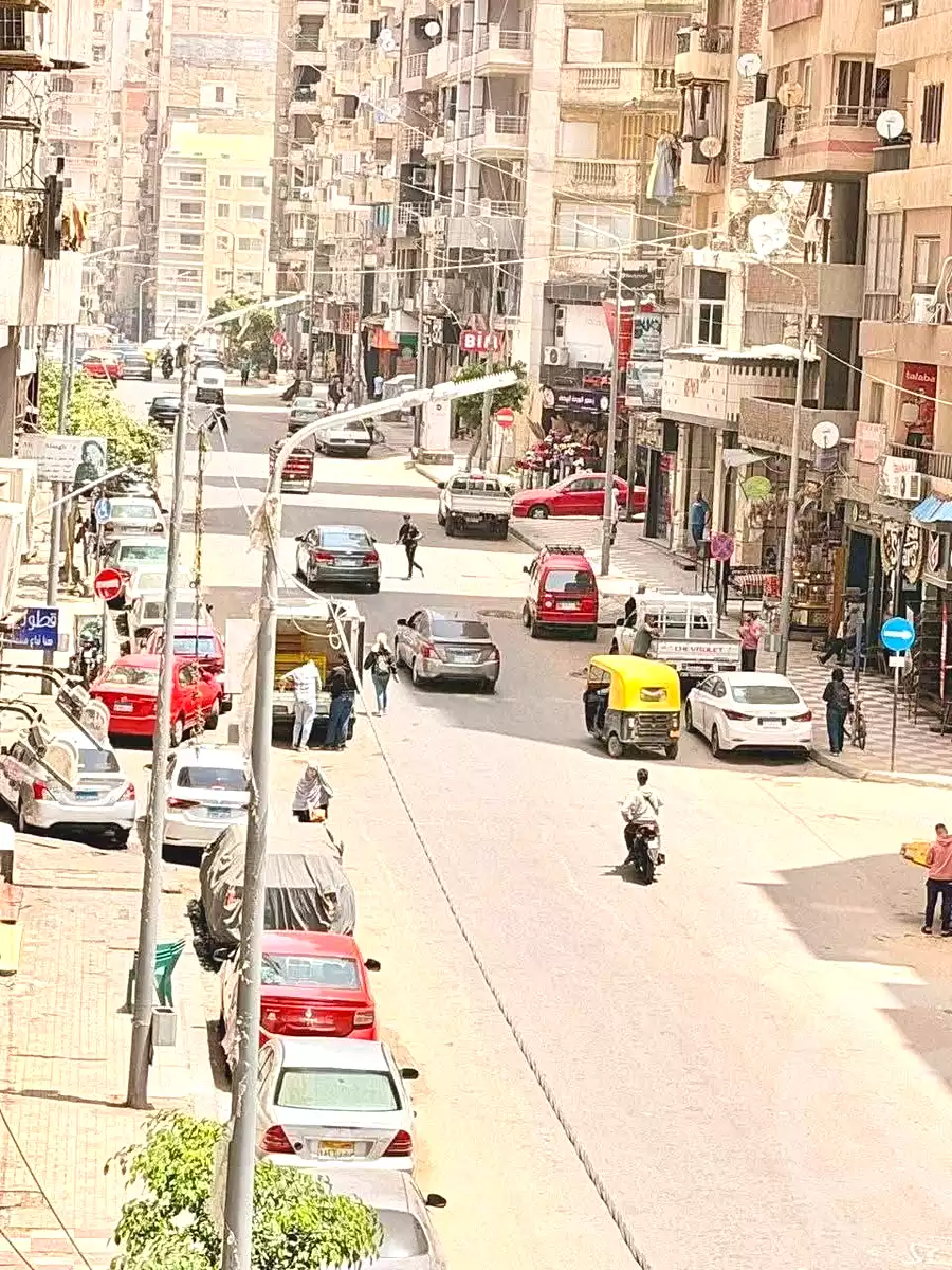 https://aqarmap.com.eg/ar/listing/7093372-for-sale-alexandria-sydy-bshr-sydy-bshr-bhry-shr-khld-bn-lwlyd
