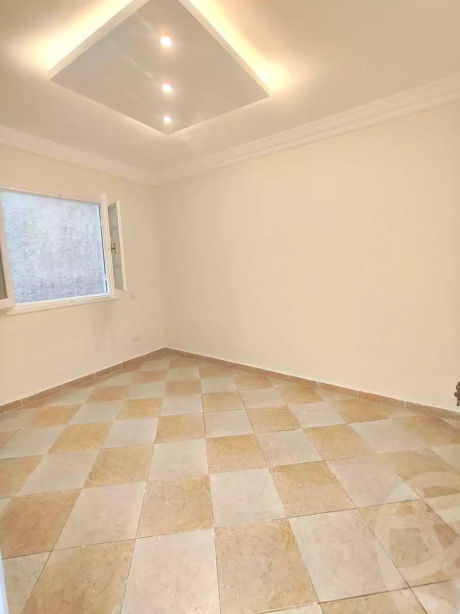 https://aqarmap.com.eg/ar/listing/7093423-for-sale-alexandria-el-asafra-shr-45