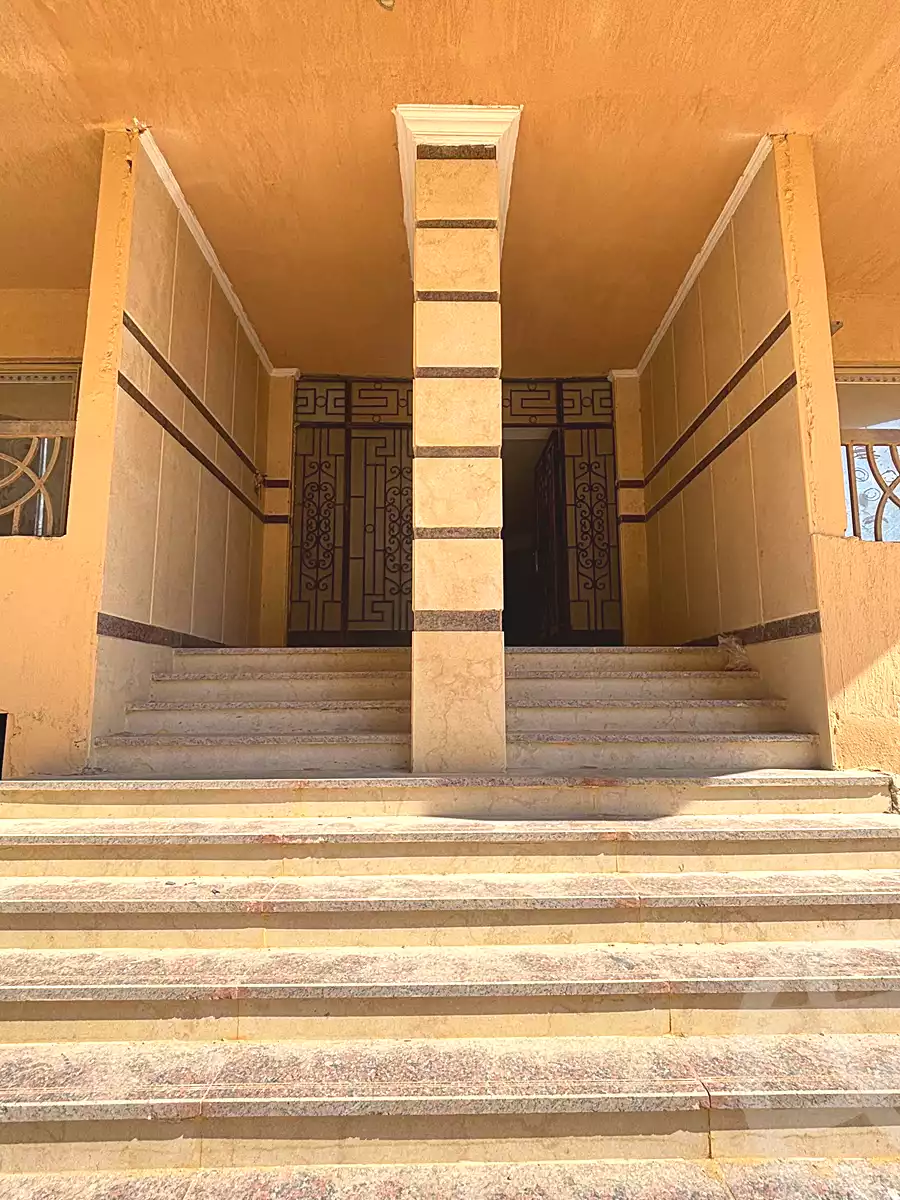 https://aqarmap.com.eg/ar/listing/7093428-for-sale-cairo-new-cairo-90th-street-south-teseen-st