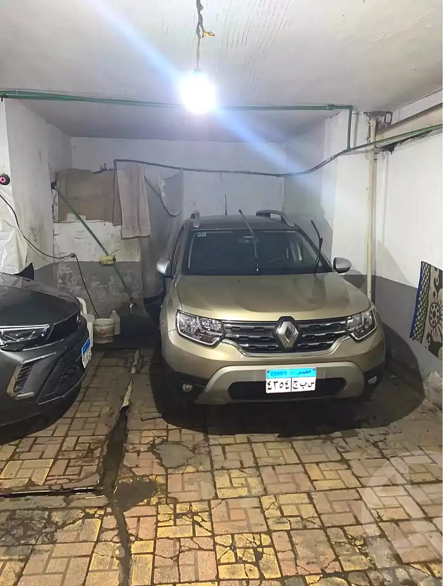 https://aqarmap.com.eg/en/listing/7093569-for-sale-alexandria-sydy-bshr