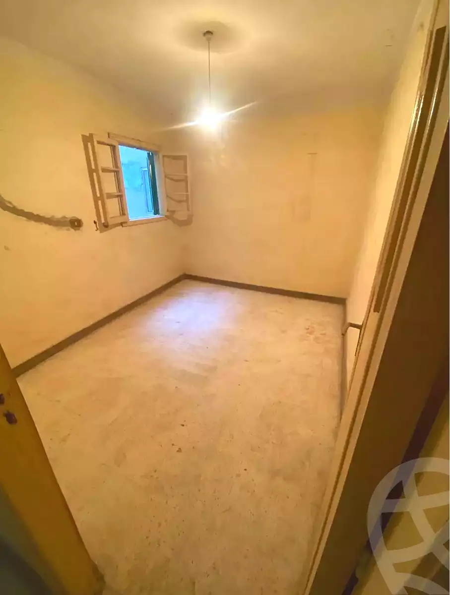 https://aqarmap.com.eg/en/listing/7093591-for-sale-alexandria-ganaklis