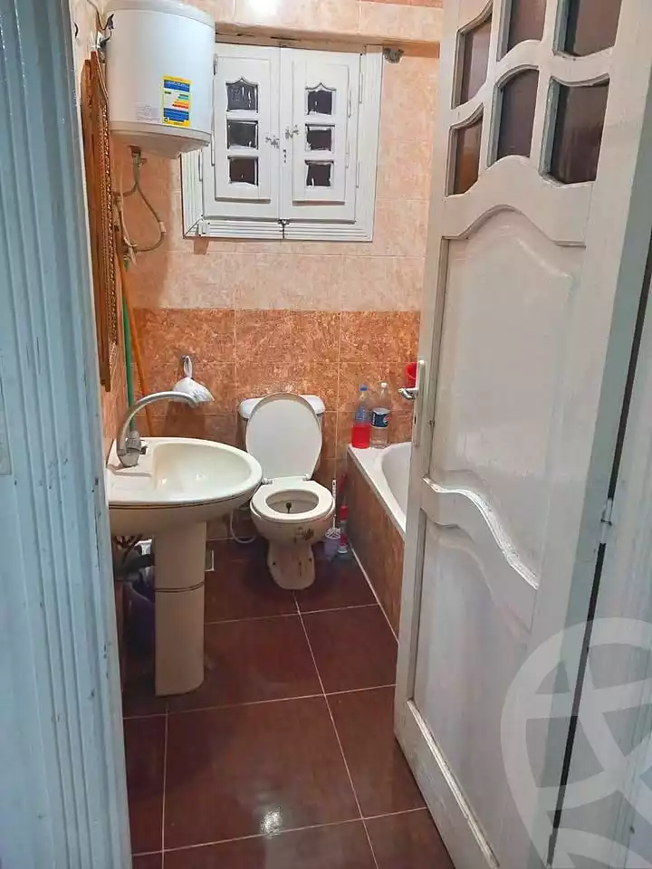 https://aqarmap.com.eg/ar/listing/7093781-for-sale-alexandria-al-agamy-lbytsh-el-hanafeya-st