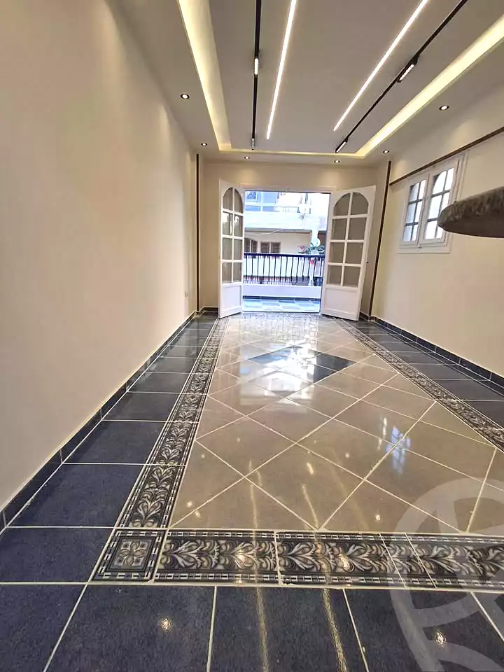 https://aqarmap.com.eg/ar/listing/7094140-for-sale-alexandria-al-agamy-shataa-el-nakheel-street-4