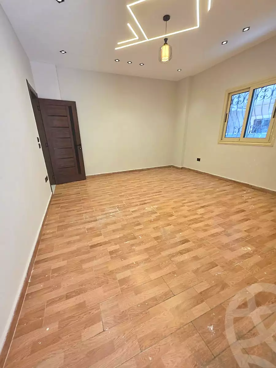 https://aqarmap.com.eg/ar/listing/7094164-for-sale-cairo-new-cairo-south-investors-zizinia-st