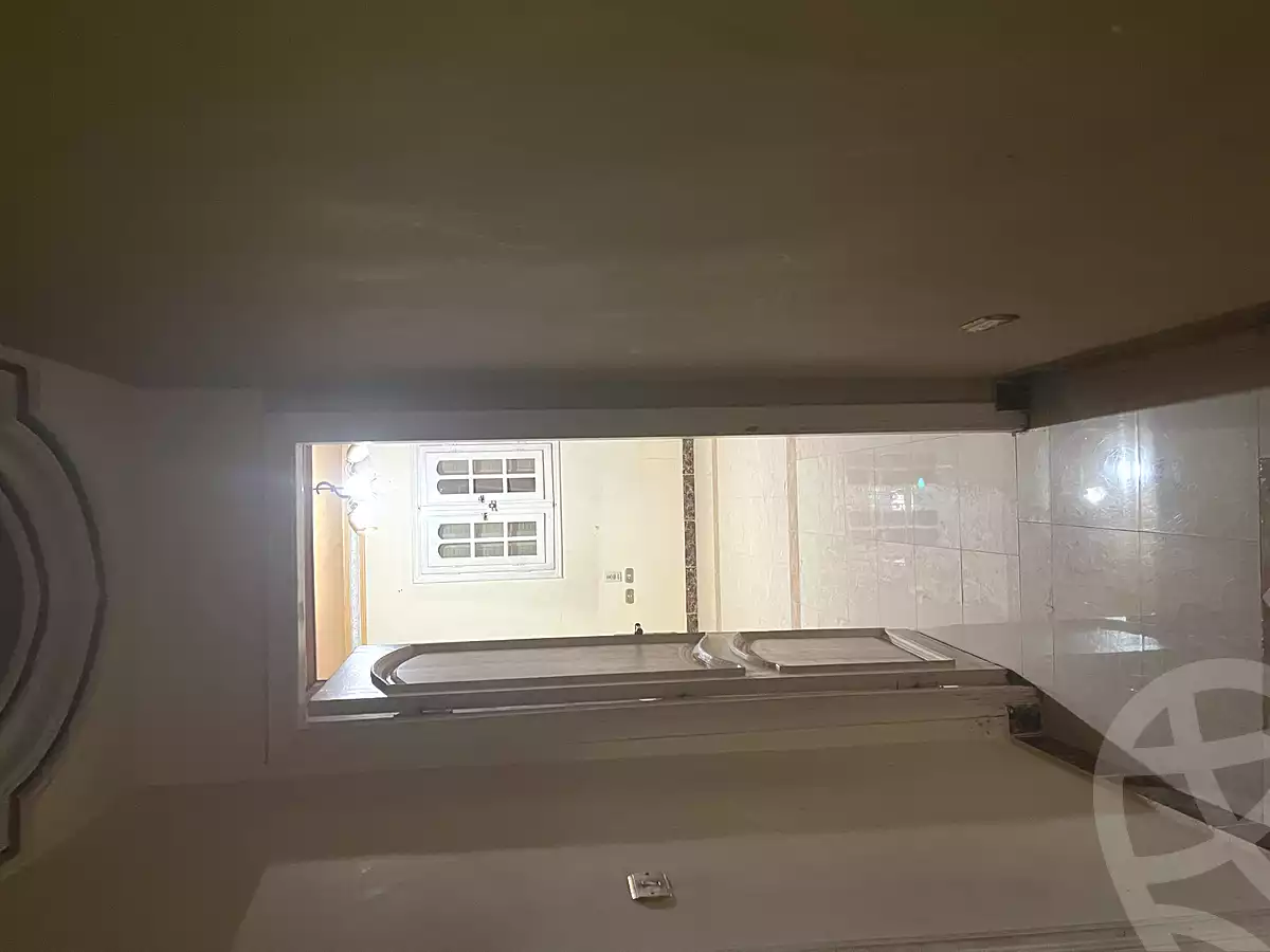 https://aqarmap.com.eg/ar/listing/7094178-for-sale-cairo-new-cairo-ganob-el-akadamiya-south-academy-a-abo-zarr-el-ghifari-st