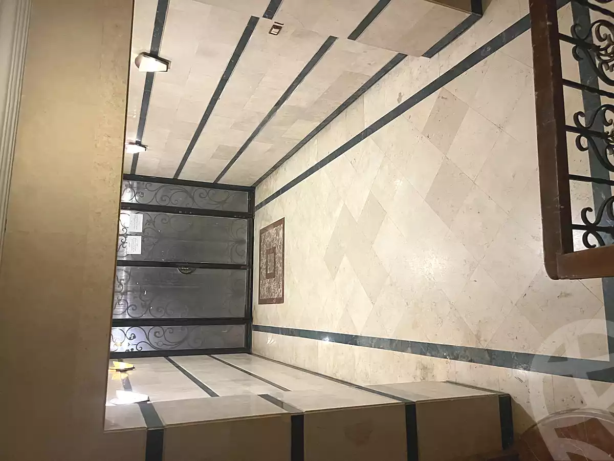 https://aqarmap.com.eg/ar/listing/7094178-for-sale-cairo-new-cairo-ganob-el-akadamiya-south-academy-a-abo-zarr-el-ghifari-st