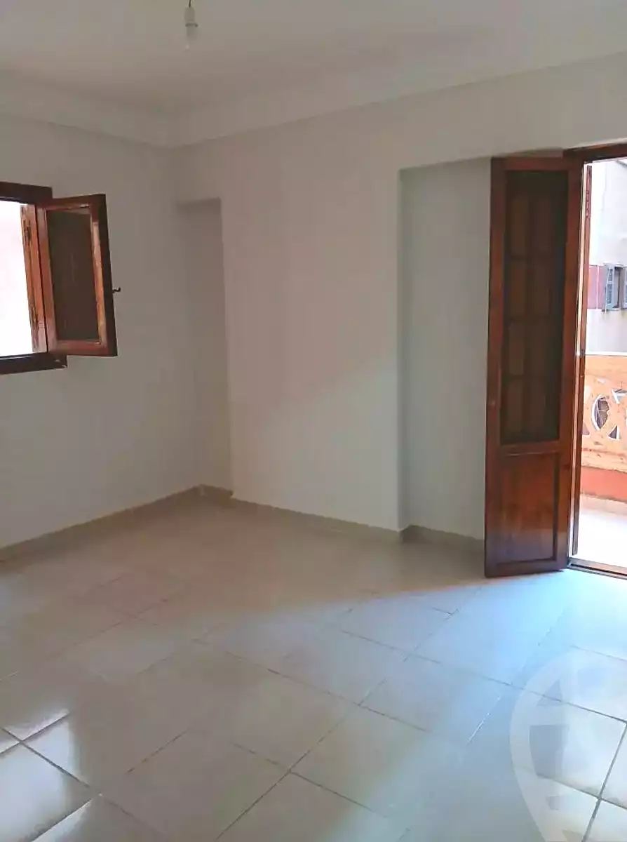 https://aqarmap.com.eg/ar/listing/7094246-for-sale-alexandria-sydy-bshr-sydy-bshr-bhry-shr-mhmd-njyb