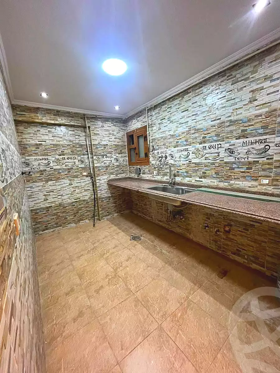 https://aqarmap.com.eg/en/listing/7094361-for-sale-alexandria-al-agamy-lbytsh-el-reyad-st