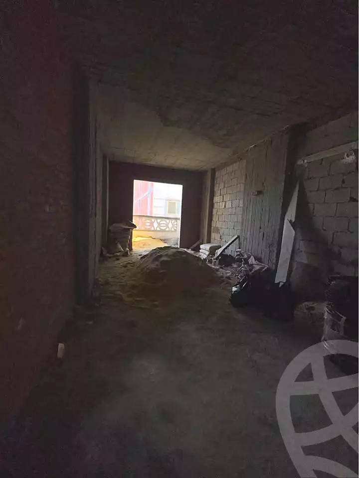 https://aqarmap.com.eg/ar/listing/7094403-for-sale-alexandria-al-agamy-lbytsh-bianchiii