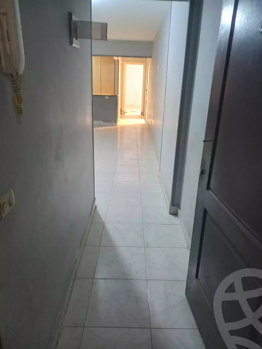 https://aqarmap.com.eg/en/listing/7094803-for-sale-alexandria-el-mandara-nabawy-al-mohandes-st