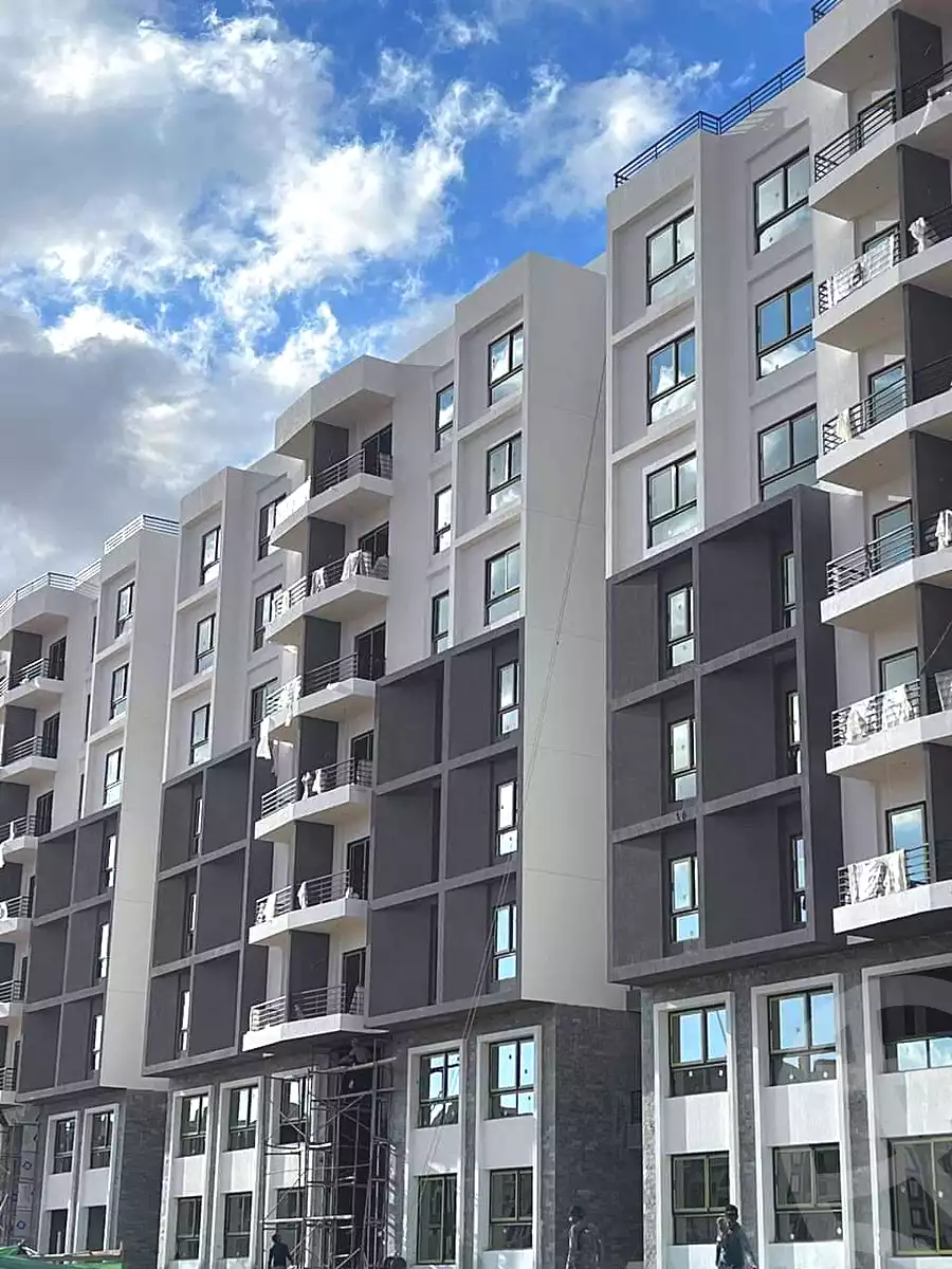 https://aqarmap.com.eg/ar/listing/7095299-for-sale-cairo-new-administrative-capital-r7-green-avenue