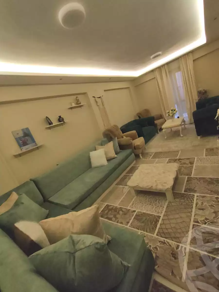https://aqarmap.com.eg/ar/listing/7095556-for-sale-alexandria-al-agamy-el-hanouvel-al-haded-we-al-soulb-st