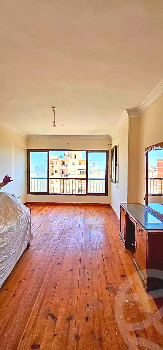 https://aqarmap.com.eg/ar/listing/7095574-for-sale-alexandria-el-montazah-sheraton-towers
